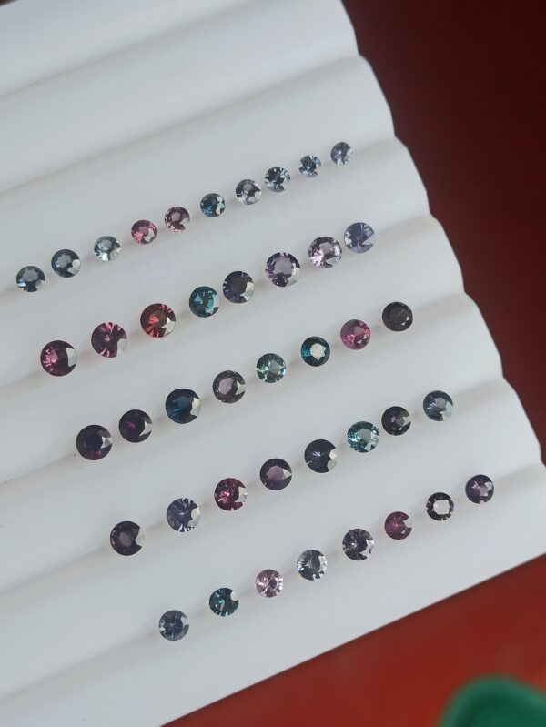 Natural Spinel Round Shape Collection