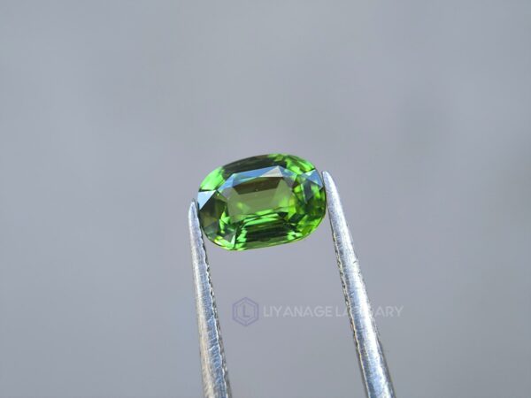 Natural Tsavorite Garnet