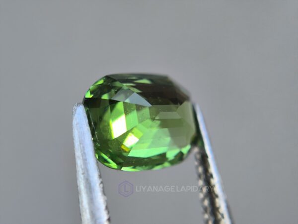 Natural Tsavorite Garnet