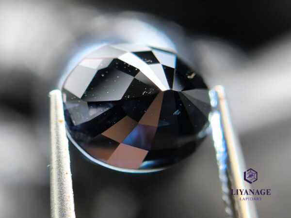Best Quality Dark Blue Sapphire Kaka Neelam