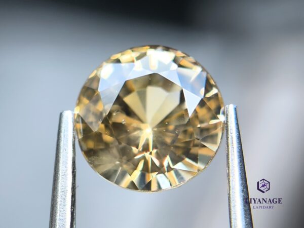 Ceylon Natural Orangish Yellow Sapphire Round
