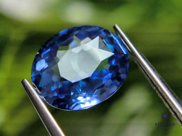 natural Ceylon blue sapphire