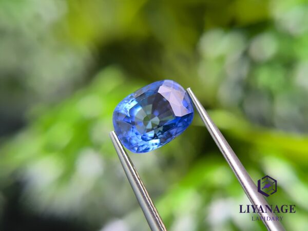 Ceylon blue sapphire - Image 4