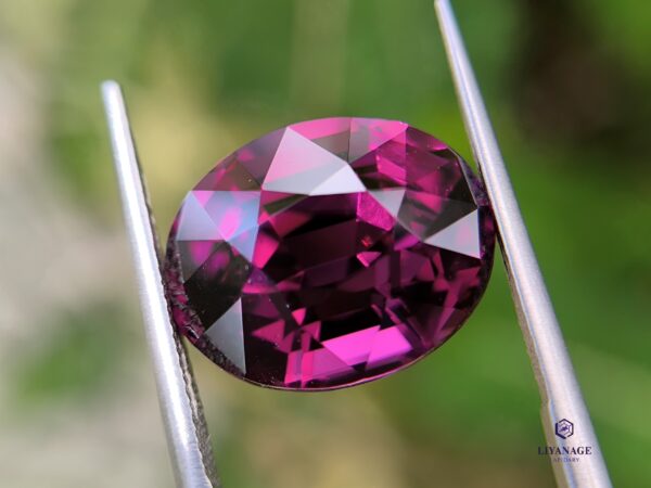 Natural garnet