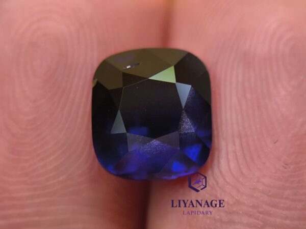 Ceylon Natural Royal Blue Sapphire - Image 9