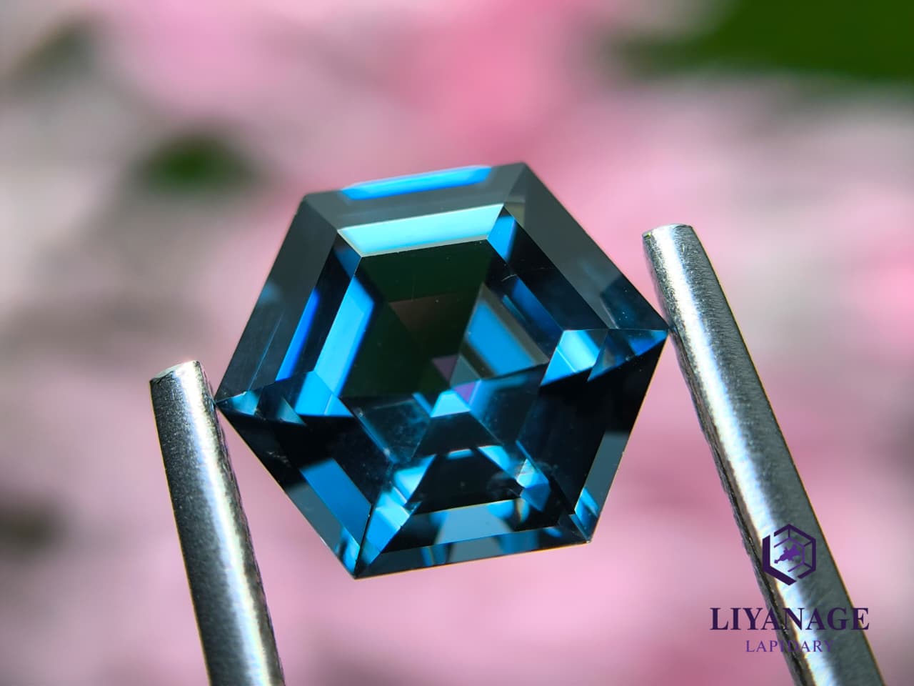 natural unheated Ceylon Spinel