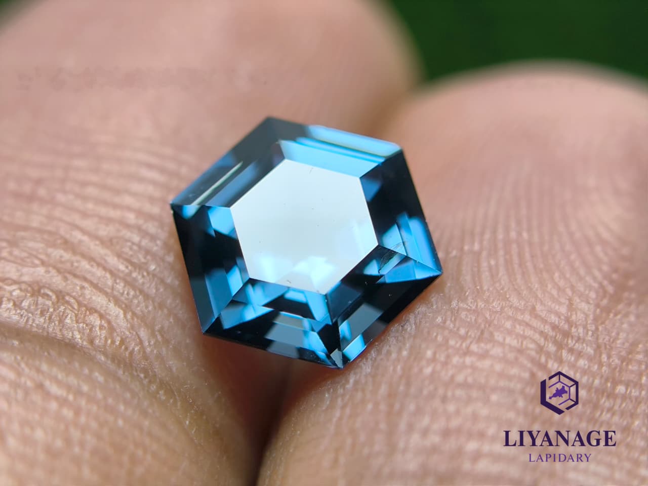 natural unheated Ceylon Spinel