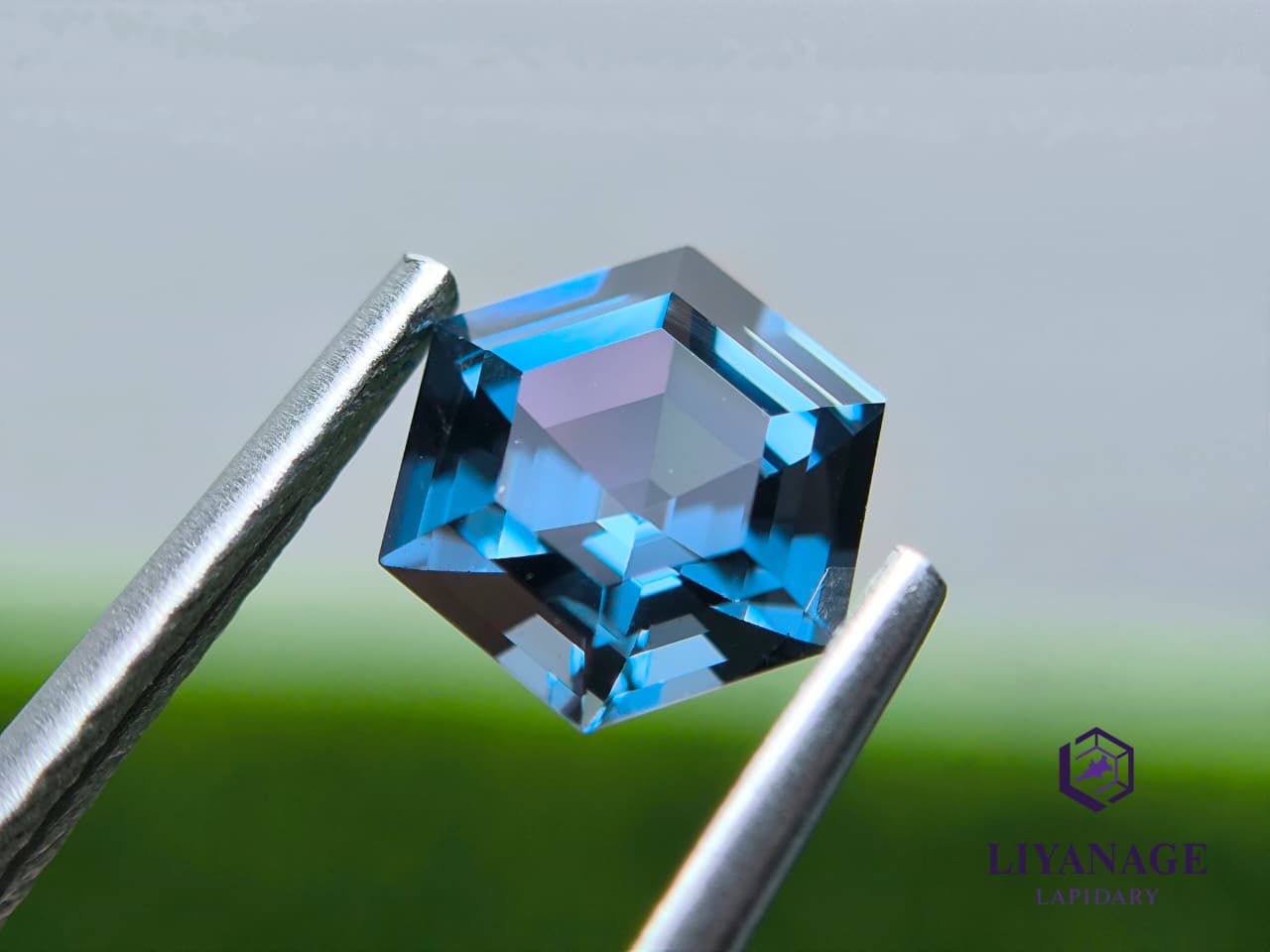natural unheated Ceylon Spinel