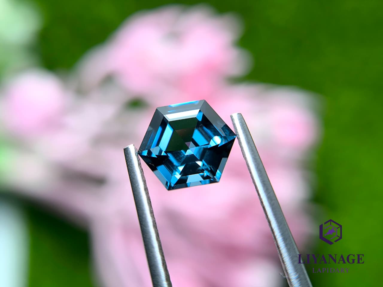 natural unheated Ceylon Spinel