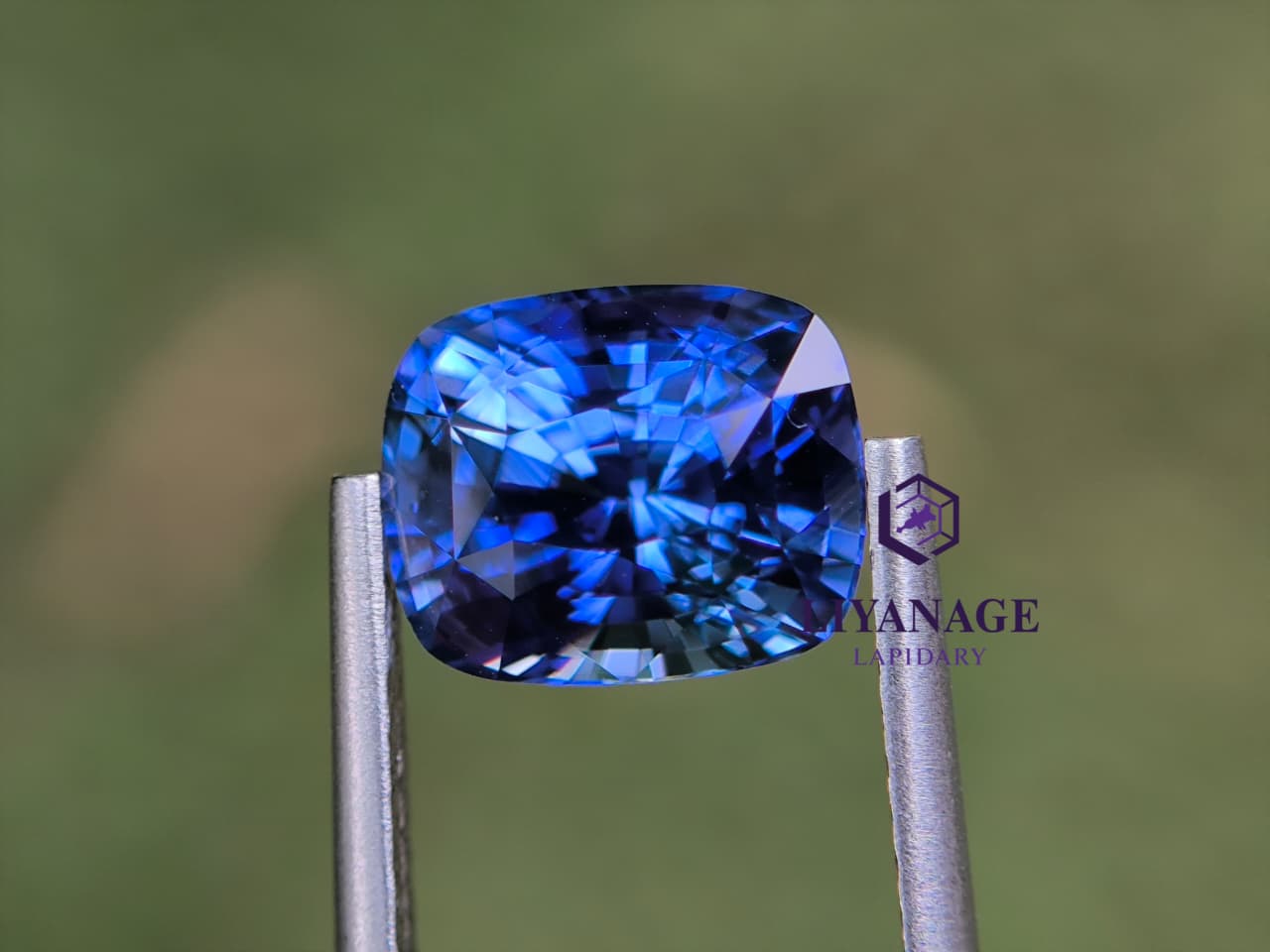 Natural Blue Sapphire 3.32 ct – Cushion Step Cut from Endana Sri Lanka - Image 3