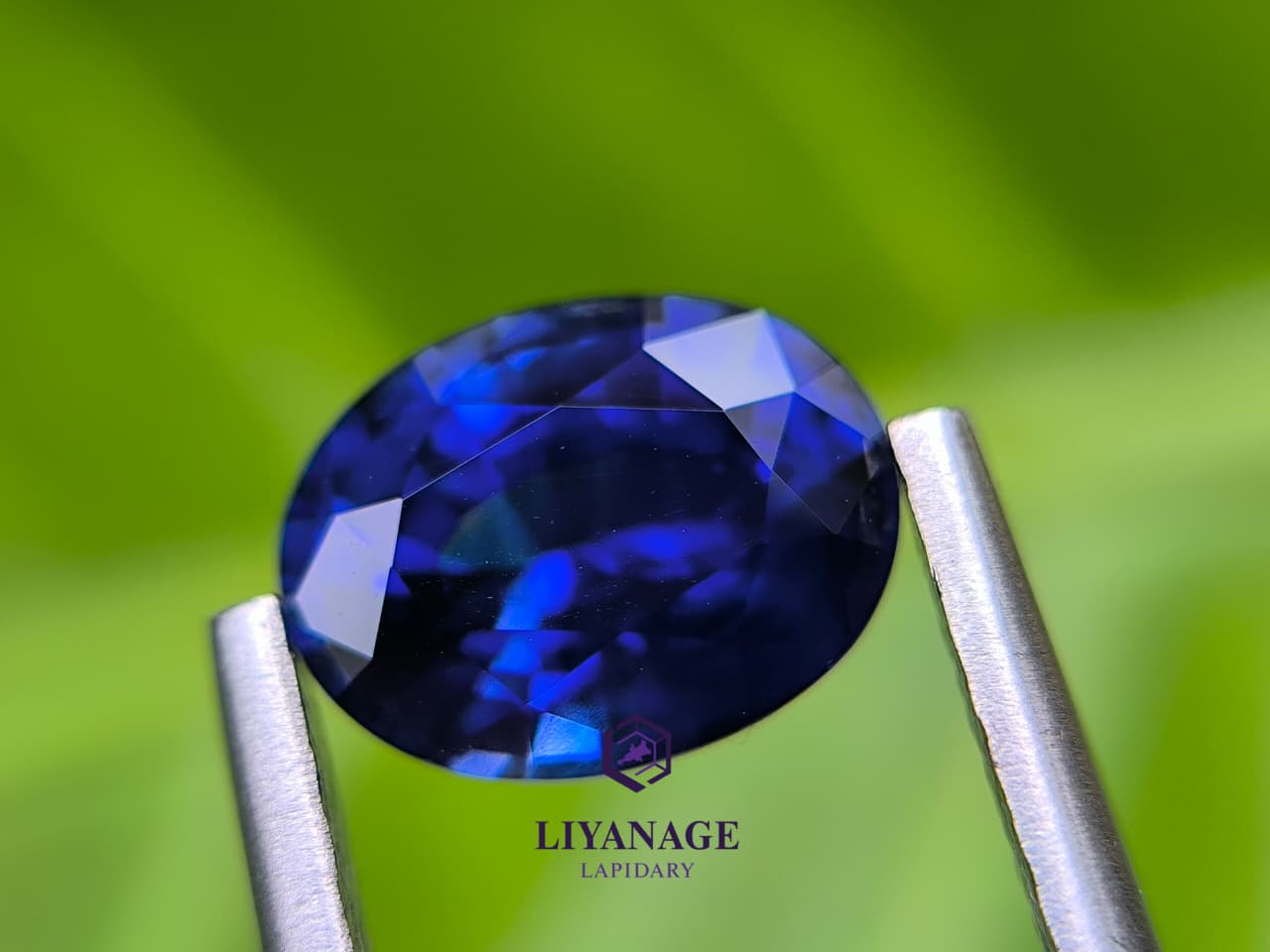 Natural Blue Sapphire 1.57 ct – Royal Blue Oval from Ratnapura Sri Lanka - Image 6
