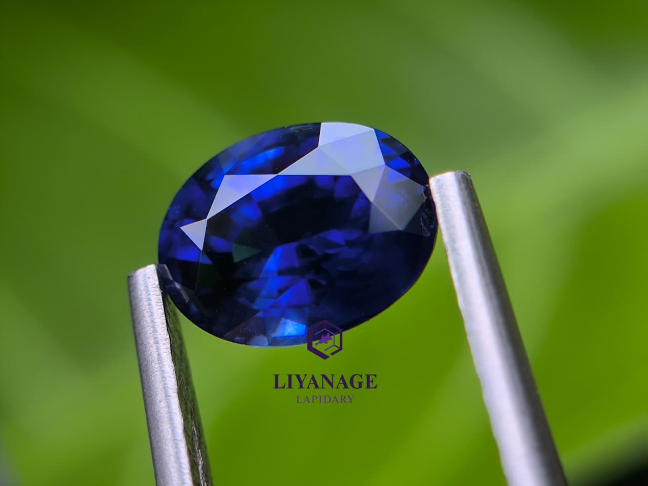 Natural Blue Sapphire 1.57 ct – Royal Blue Oval from Ratnapura Sri Lanka - Image 7