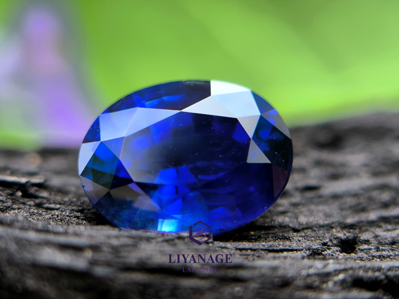 Natural Blue Sapphire 1.57 ct – Royal Blue Oval from Ratnapura Sri Lanka - Image 9