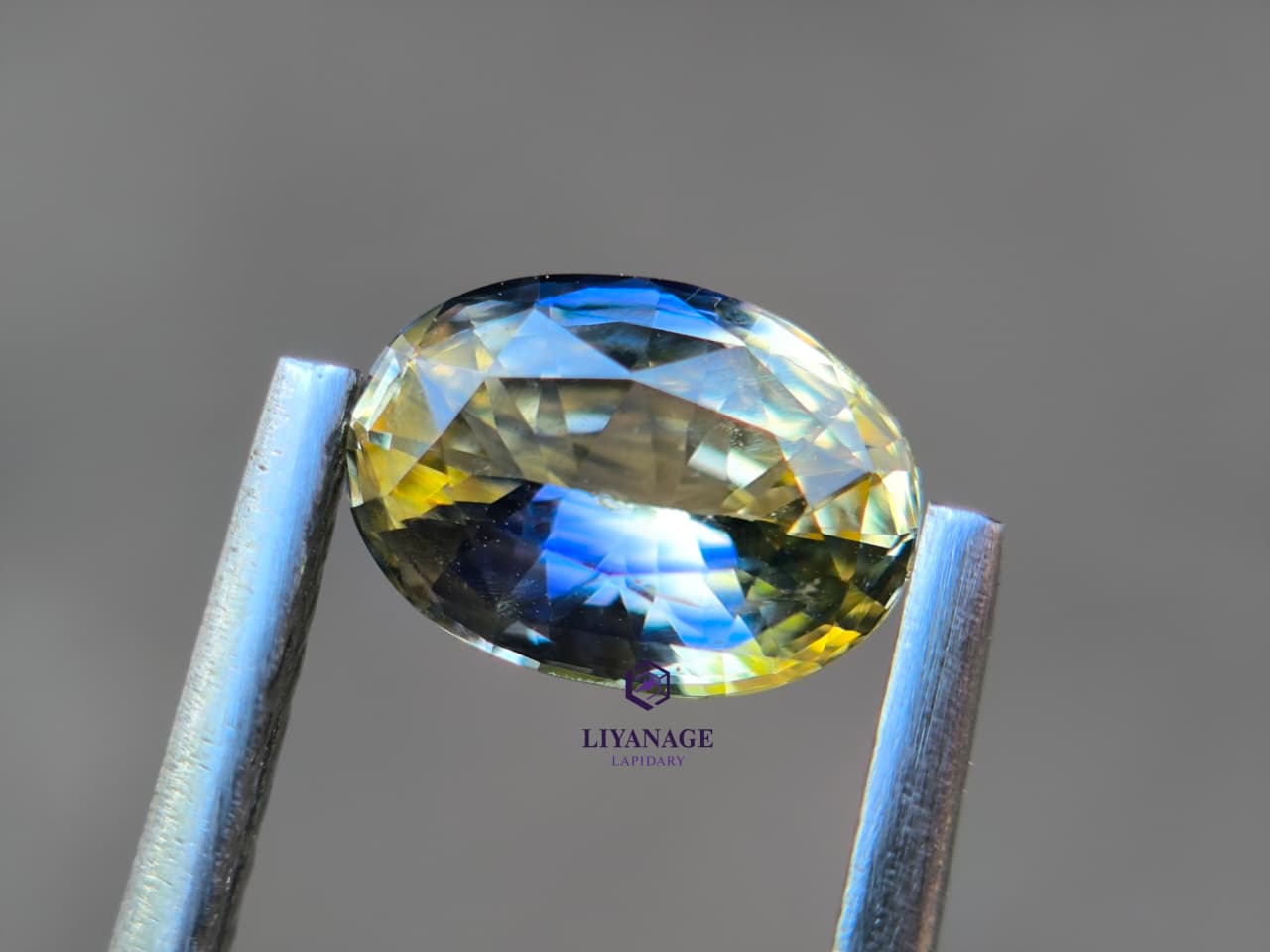 Natural Bi-Color Sapphire – 1.03 Carats - Image 3