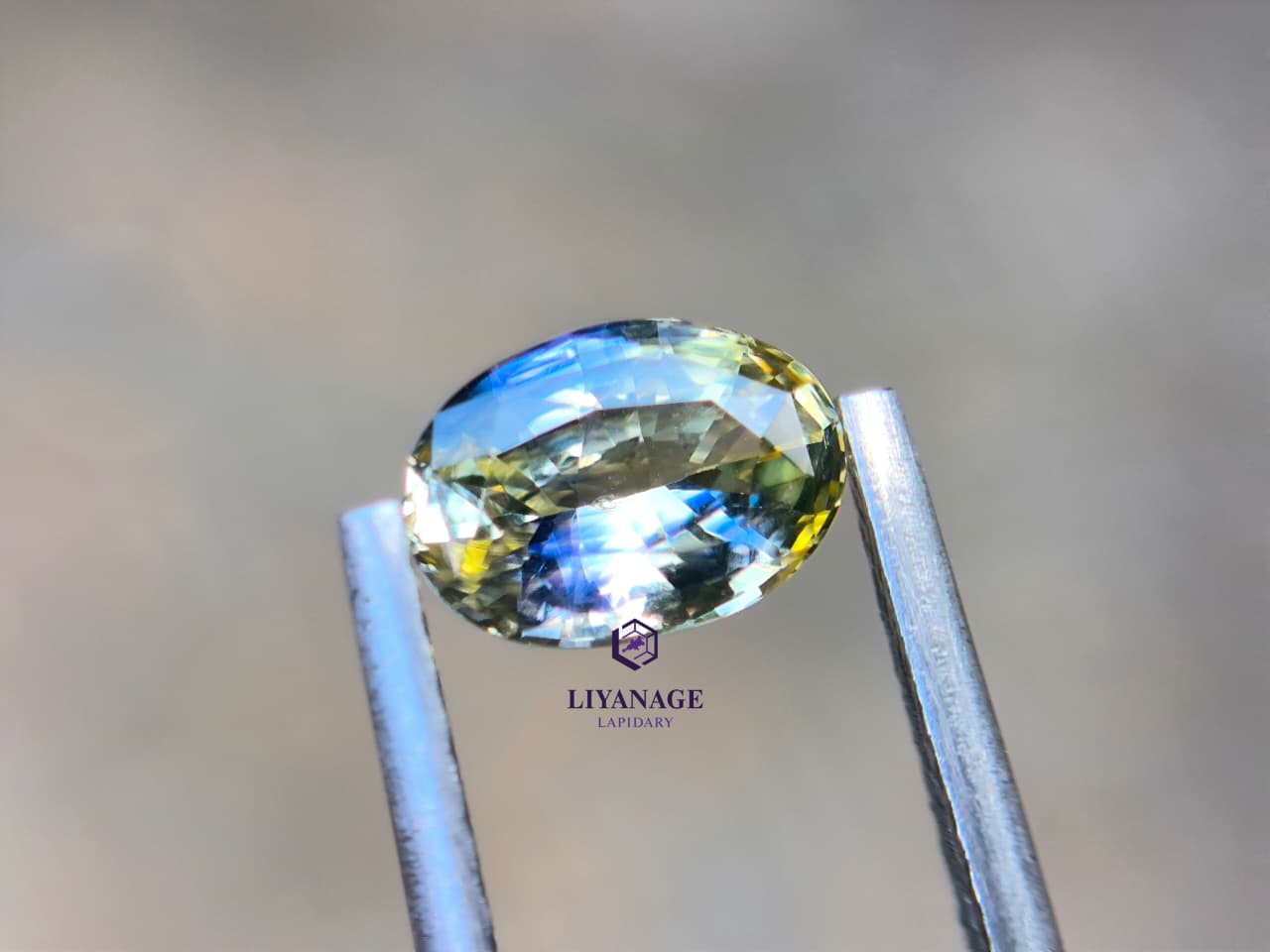 Natural Bi-Color Sapphire – 1.03 Carats - Image 5