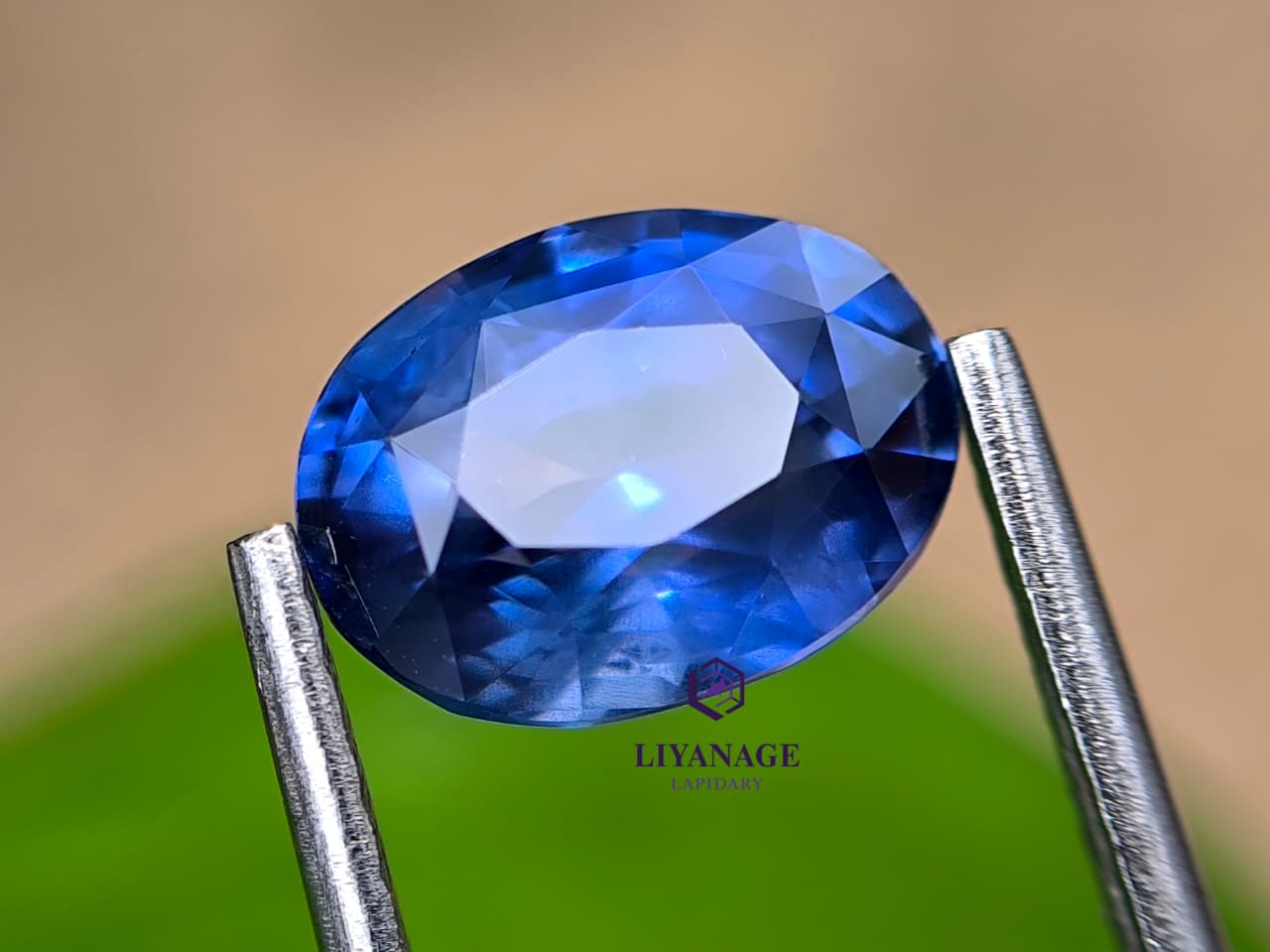 3.58 ct Natural Unheated Ceylon Blue Sapphire Oval Step Cut - Image 8