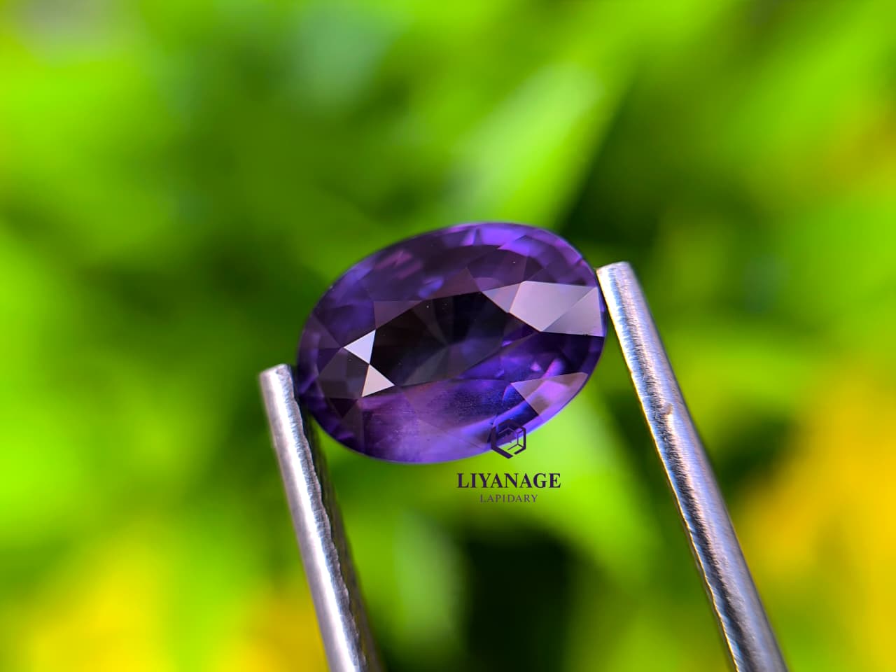 2.07 ct Natural Unheated Ceylon Purple Sapphire Oval Step Cut from Karawita, Sri Lanka - Image 3