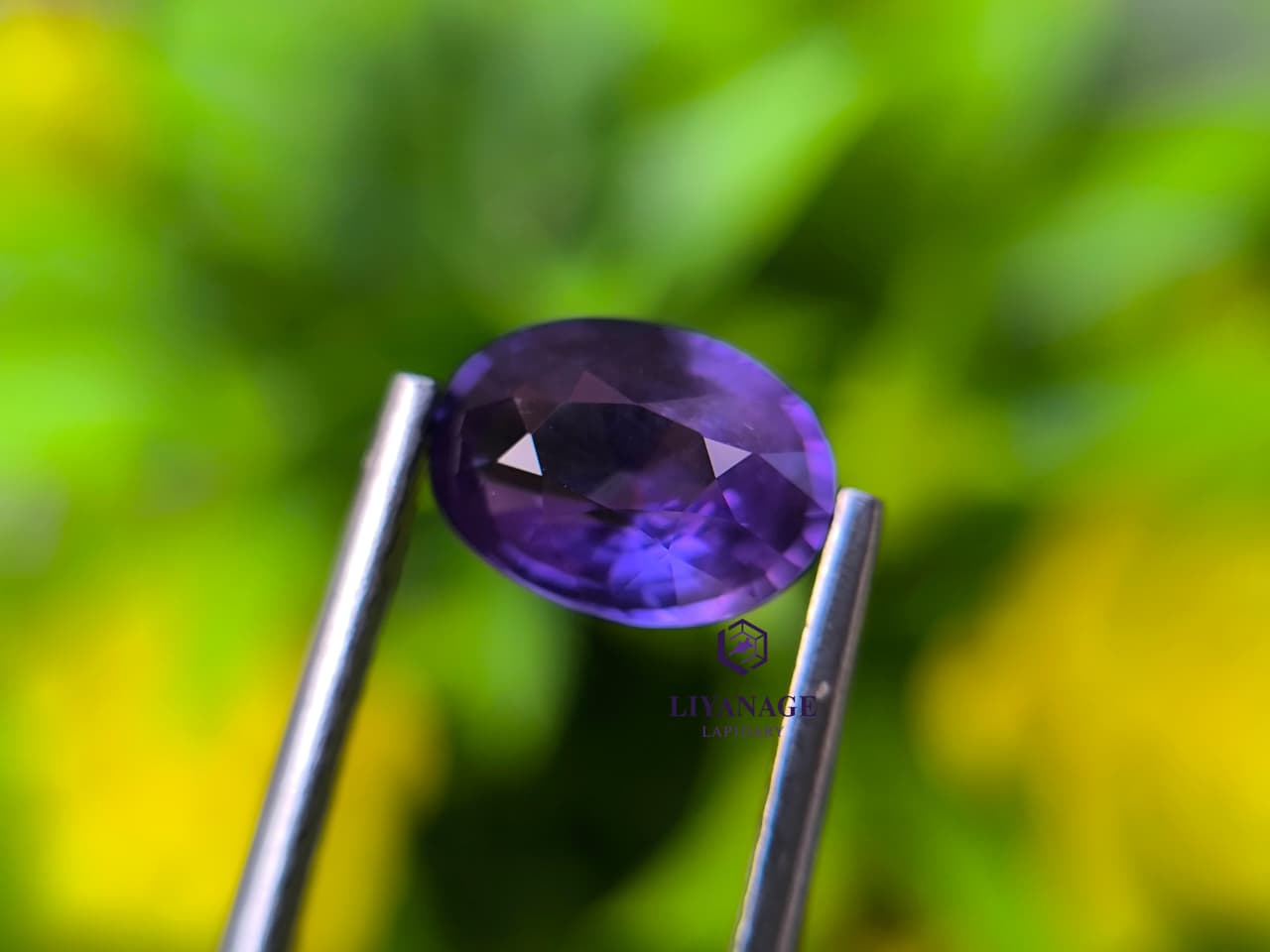 2.07 ct Natural Unheated Ceylon Purple Sapphire Oval Step Cut from Karawita, Sri Lanka - Image 5