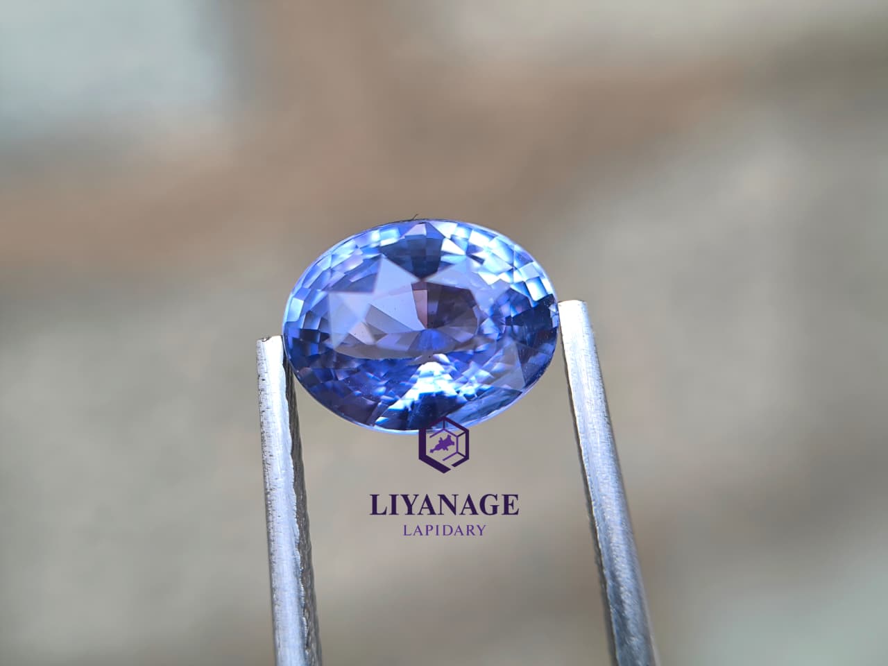3.16 ct Natural Unheated Ceylon Violetish Blue Sapphire Oval Step Cut from Ratnapura, Sri Lanka - Image 2