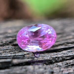 1. 00 ct Heated Ceylon Pink Sapphire Oval Step Cut
