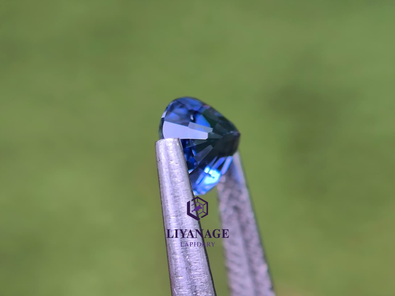 1.18 ct Standard Heated Ceylon Blue Sapphire Oval Step Cut - Image 6