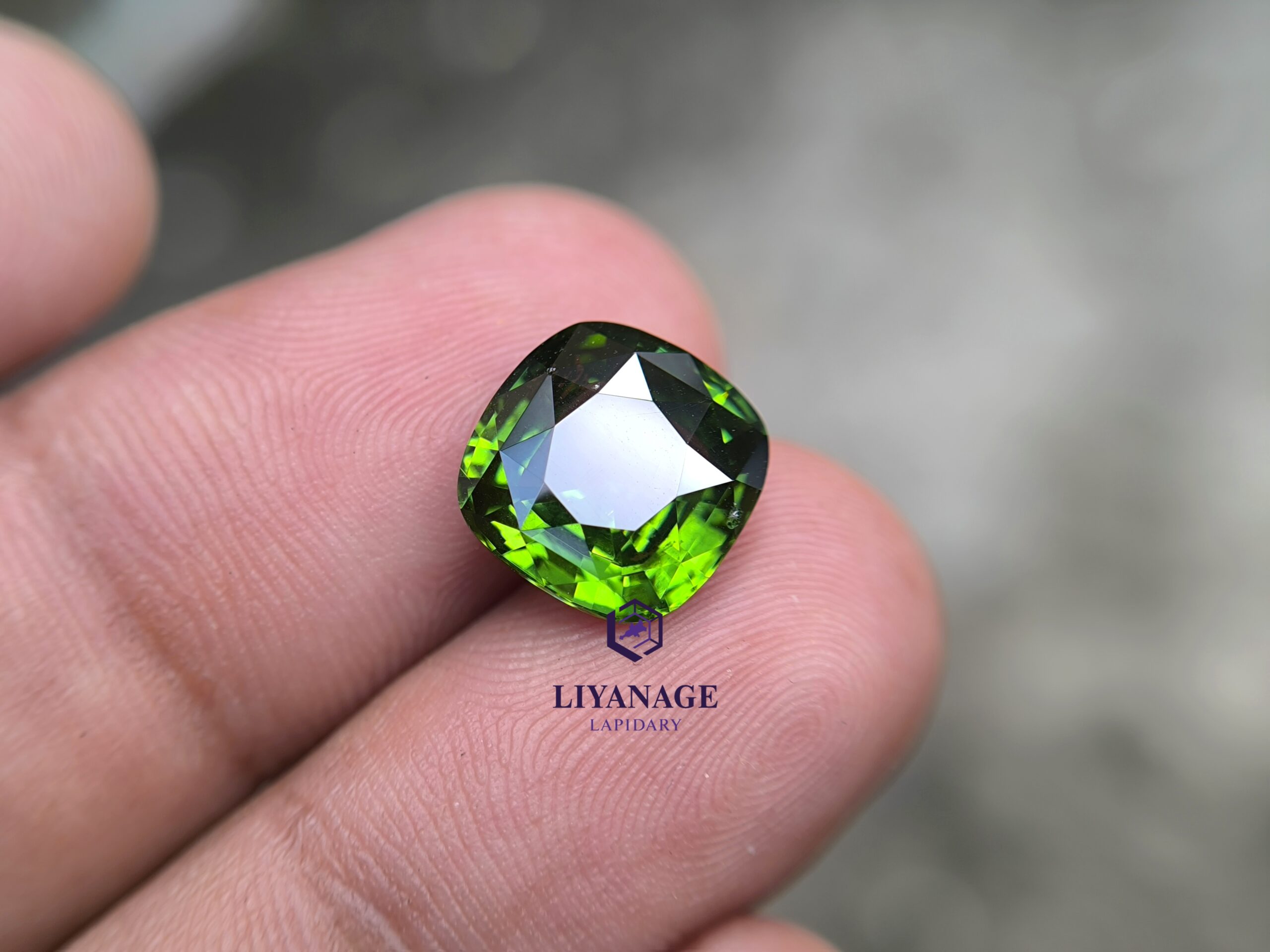 5 ct Unheated Ceylon Green Beccarite Zircon Cushion Step Cut - Image 3
