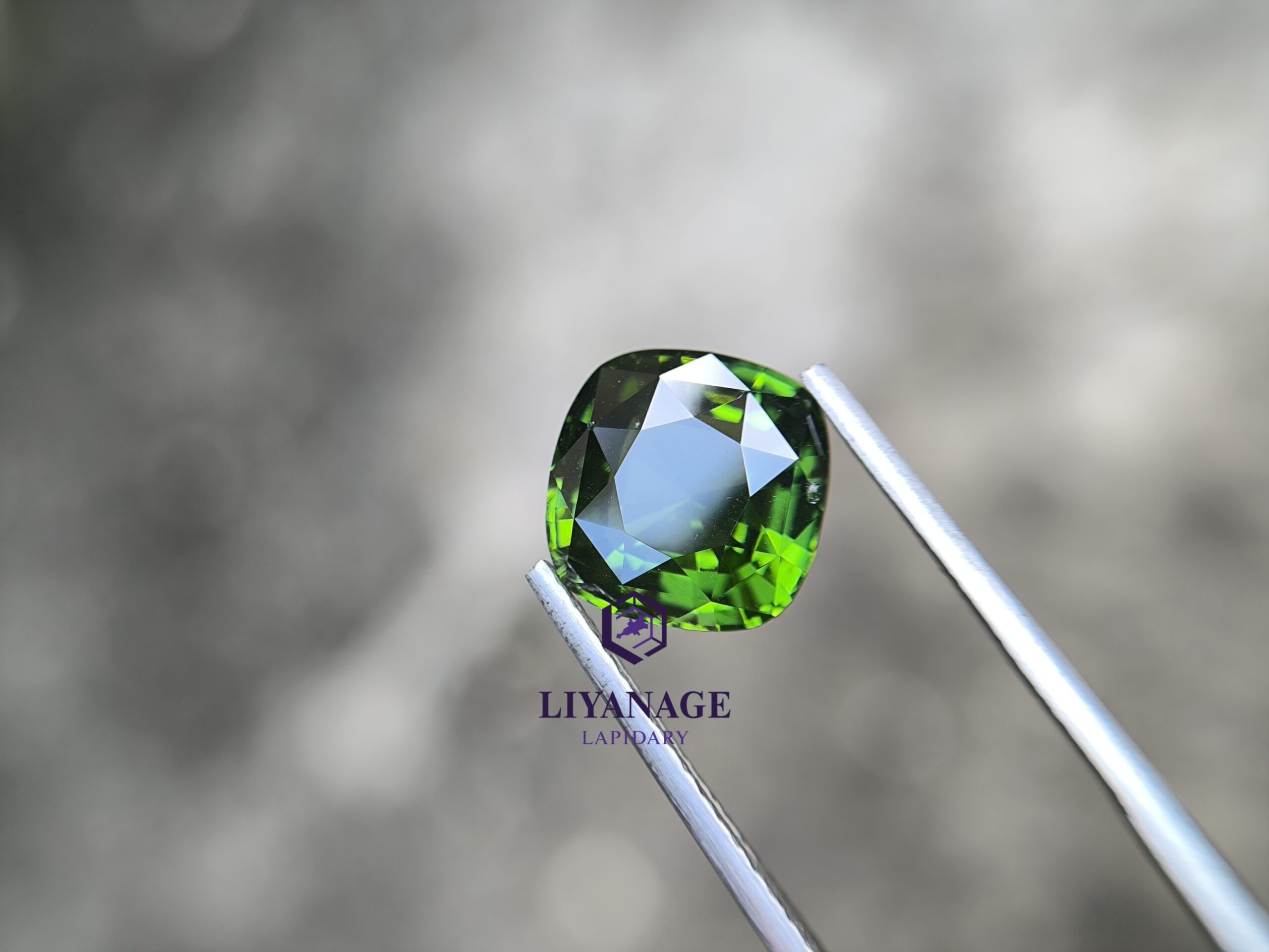 5 ct Unheated Ceylon Green Beccarite Zircon Cushion Step Cut - Image 7