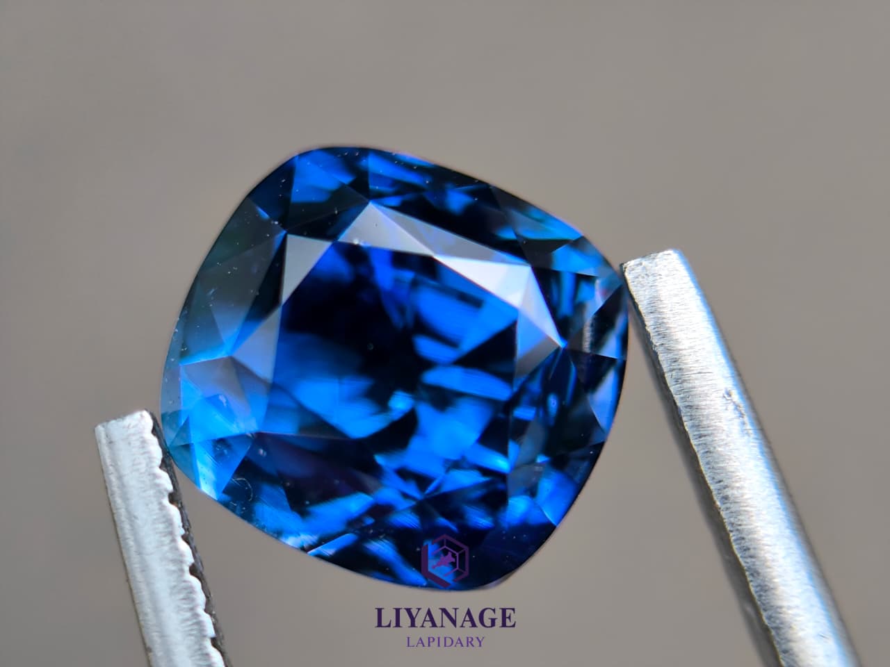 2.67 ct Standard Heated Ceylon Blue Sapphire Cushion Step Mixed Cut - Image 15