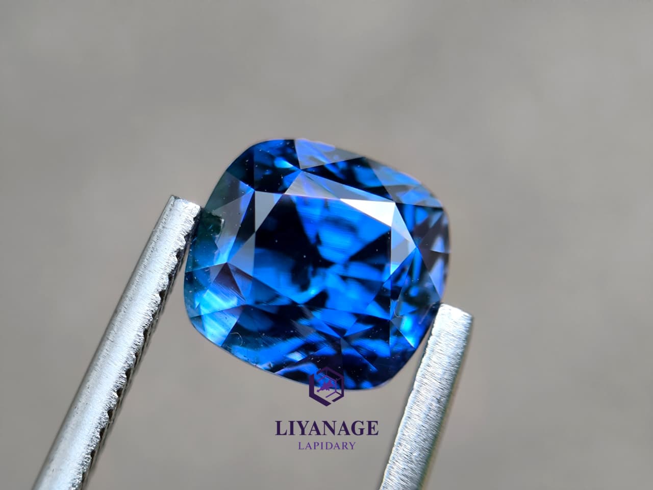 2.67 ct Standard Heated Ceylon Blue Sapphire Cushion Step Mixed Cut - Image 7