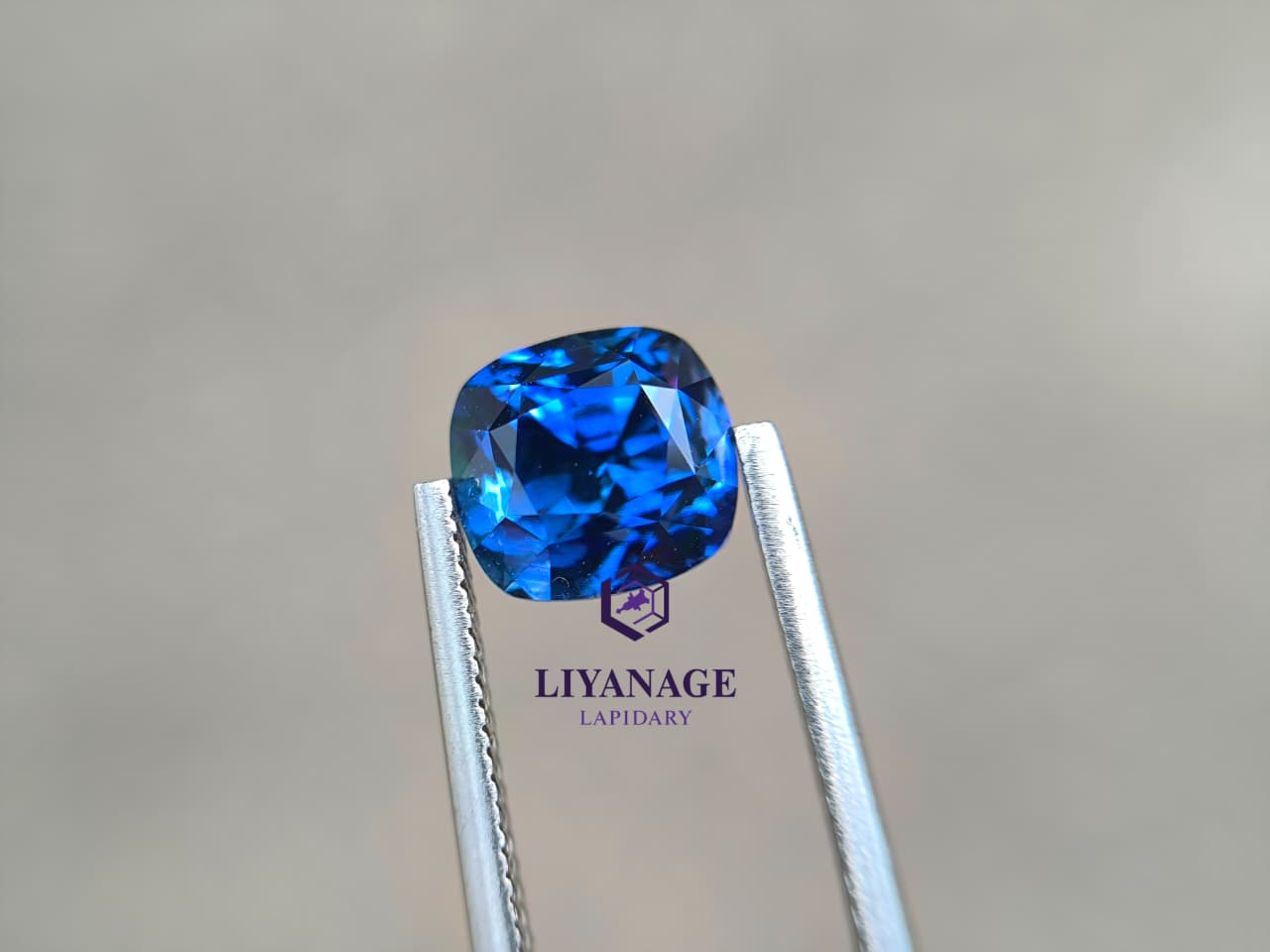 2.67 ct Standard Heated Ceylon Blue Sapphire Cushion Step Mixed Cut - Image 9