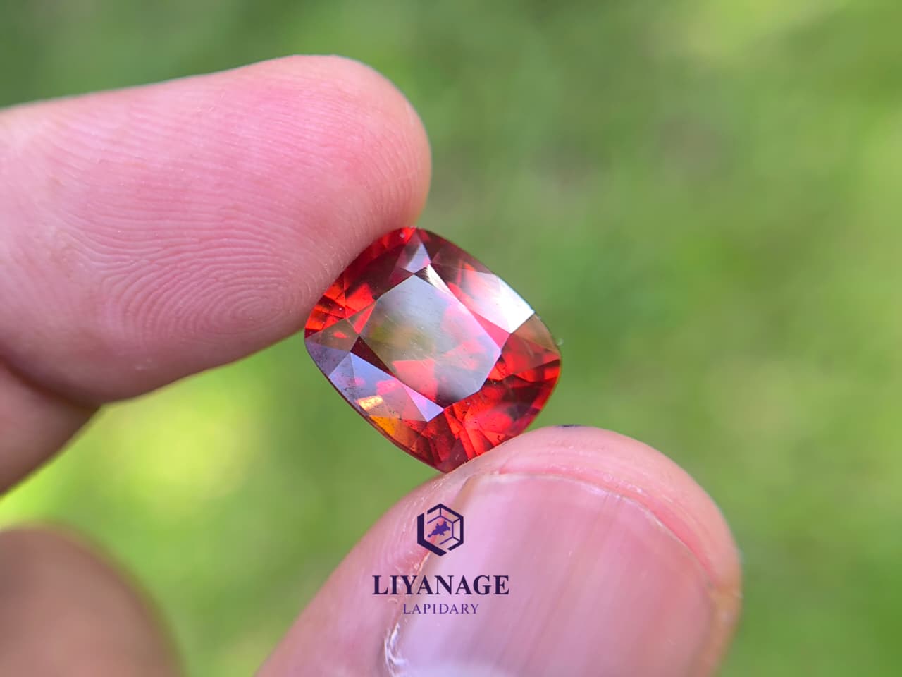 DG00803 | 8.52 ct Unheated Namibian Spessartite Garnet Cushion Cut - Image 4